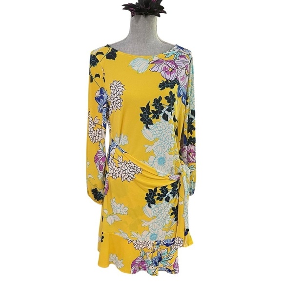 BEIGE by ECI Yellow floral dress w/bell sleeves sz Large - Picture 9 of 13